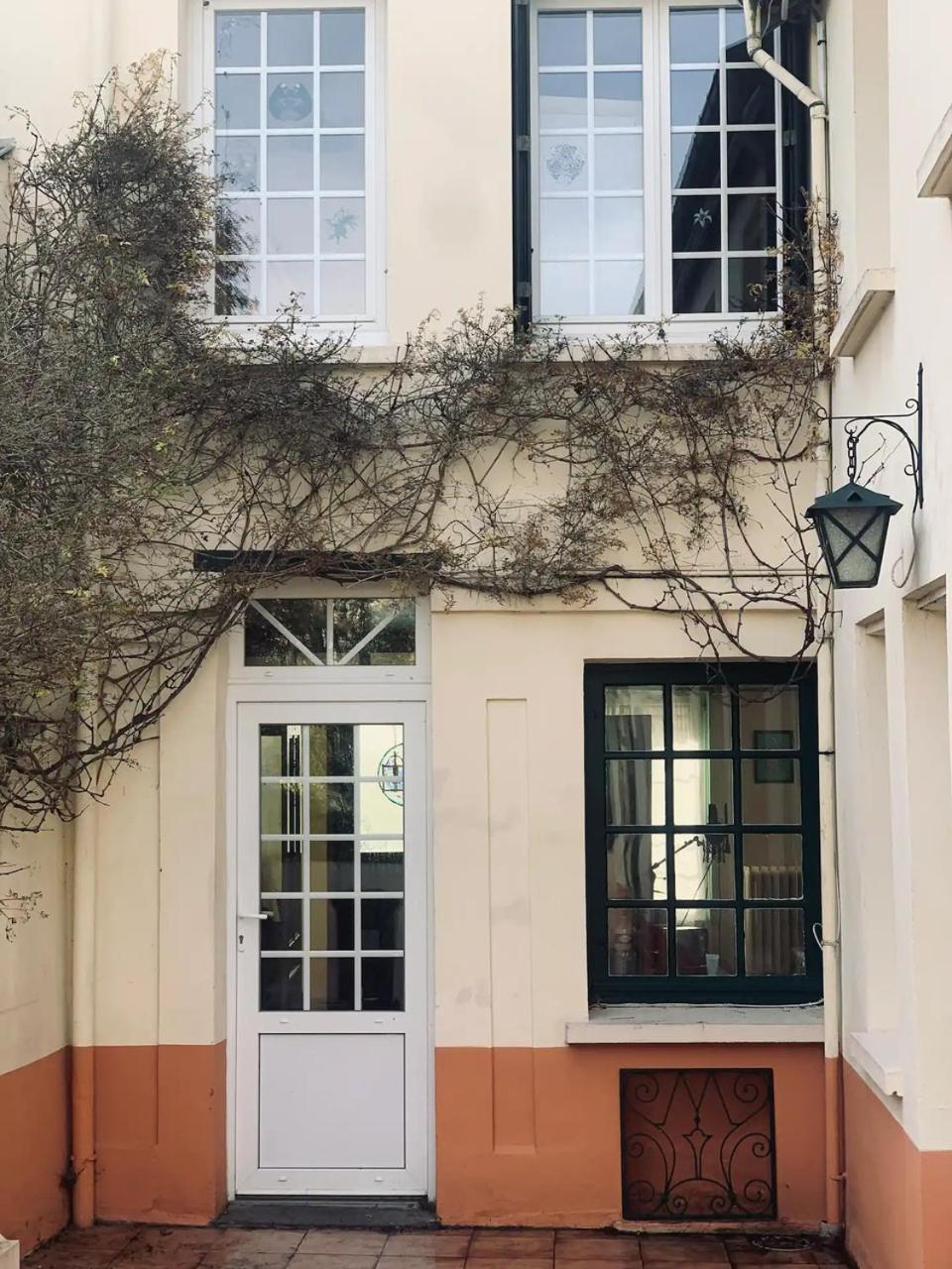 Appartement Spacieux Et Elegant Avec Jardin Montivilliers Exterior photo